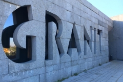 Eingangsbereich Granitzentrum in Hauzenberg